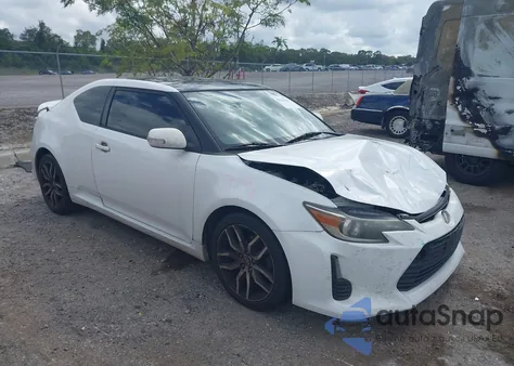 2014 Scion Tc from USA, damaged, VIN JTKJF5C78E3088514